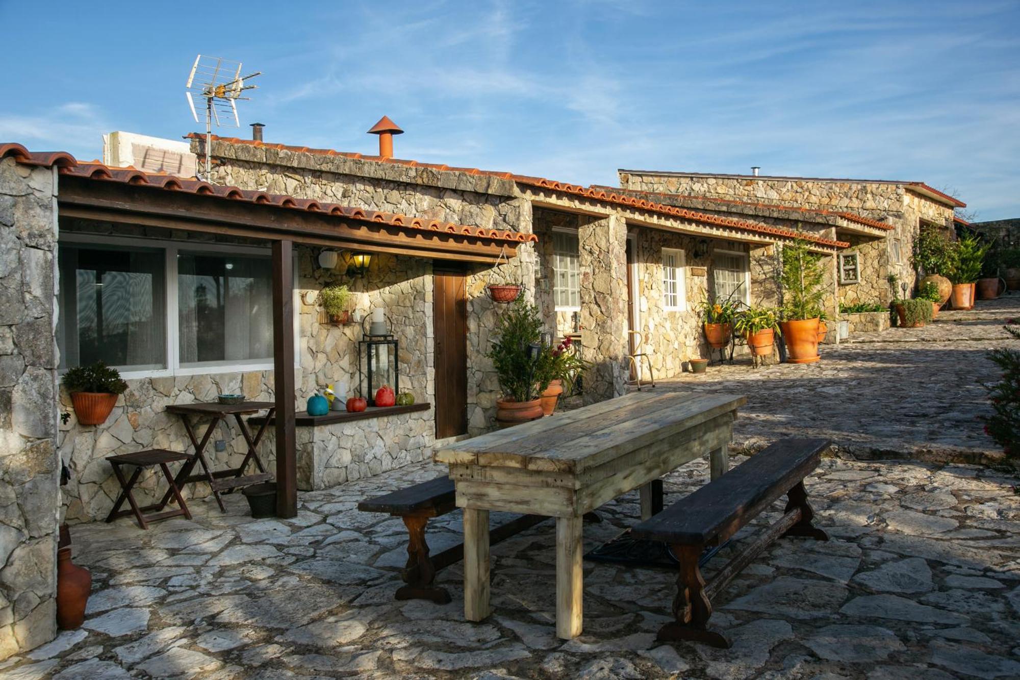Casas Da Gralha Bed & Breakfast Turquel Exterior foto