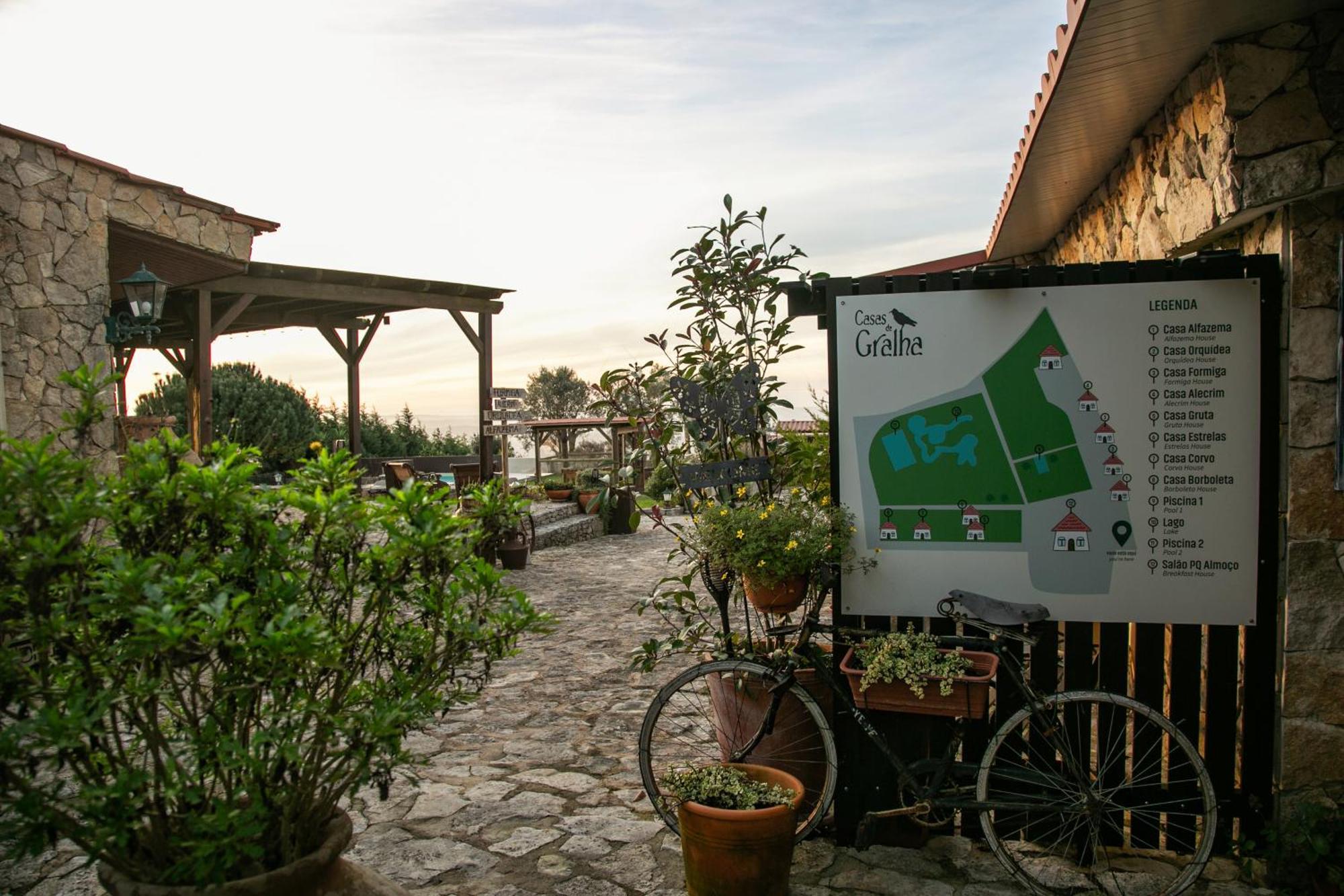 Casas Da Gralha Bed & Breakfast Turquel Exterior foto